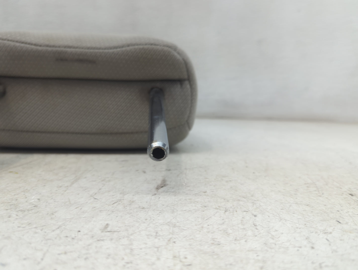 2014 Toyota Camry Headrest Head Rest Front Driver Passenger Seat Fits OEM Used Auto Parts - Oemusedautoparts1.com