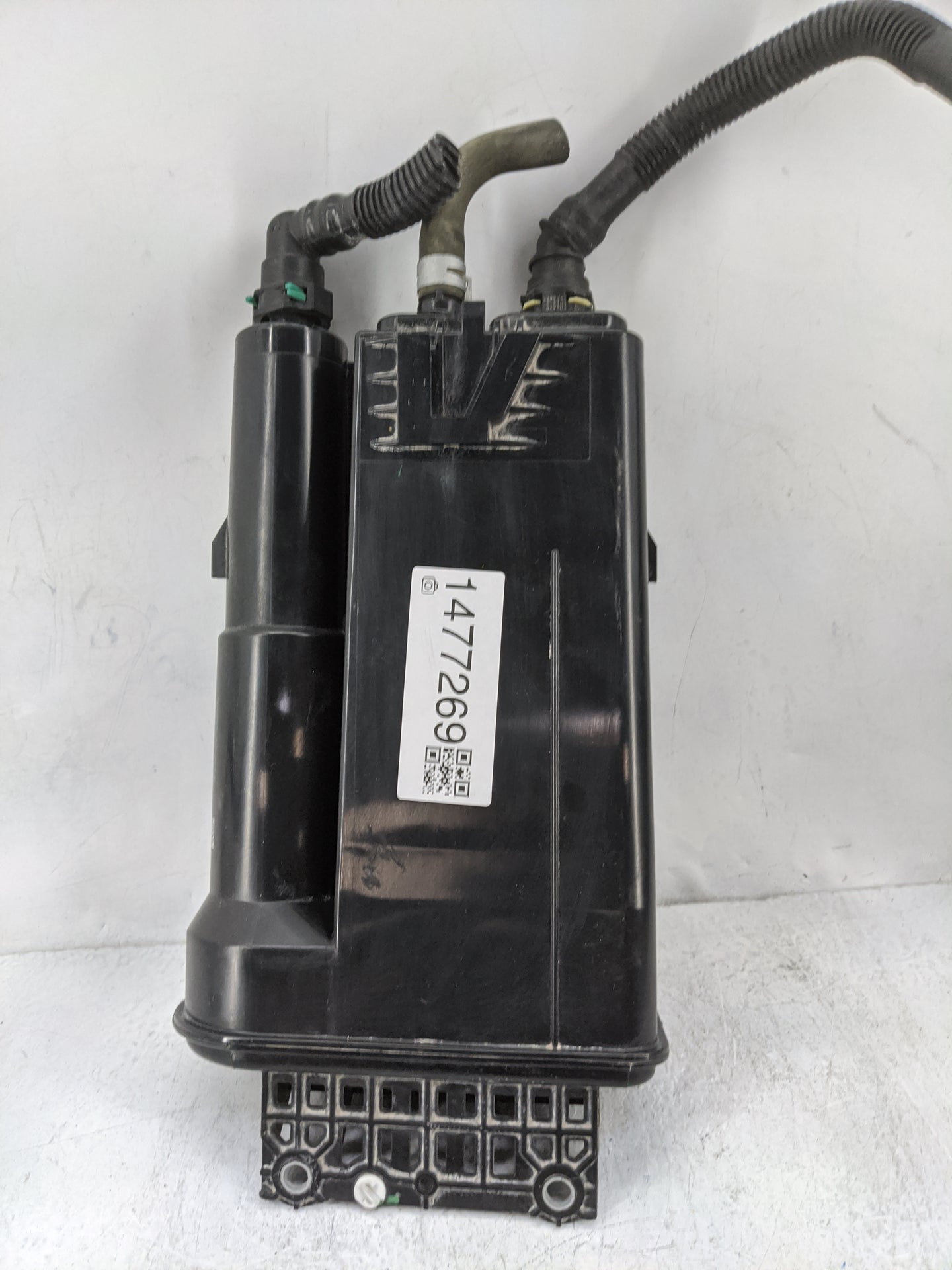 2014 Toyota Camry Fuel Vapor Charcoal Canister 1477269 - Oemusedautoparts1.com
