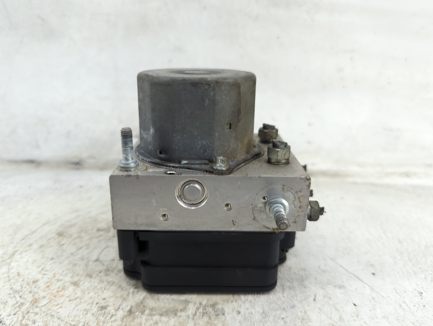 2013-2014 Toyota Camry ABS Pump Control Module Replacement P/N:44540-06080 89541-06080 Fits Fits 2013 2014 OEM Used Auto Par