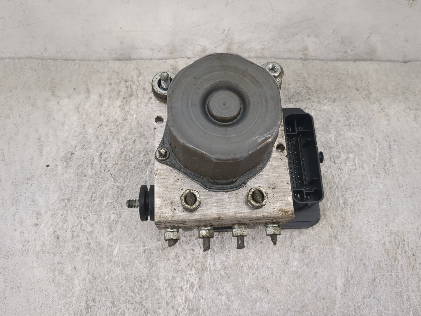 2013-2014 Toyota Camry ABS Pump Control Module Replacement P/N:44540 06080 0265956AD14, 0265239495 Fits Fits 2013 2014 OEM U