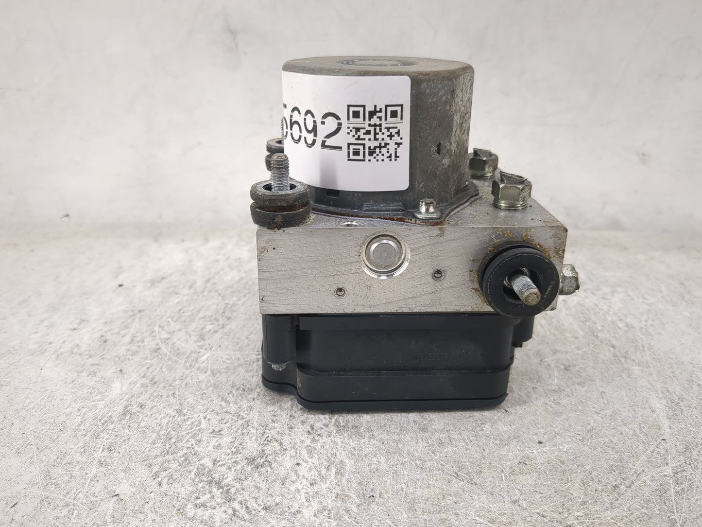 2013-2014 Toyota Camry ABS Pump Control Module Replacement P/N:44540-06080 269501, 89541-06090 Fits Fits 2013 2014 OEM Used 