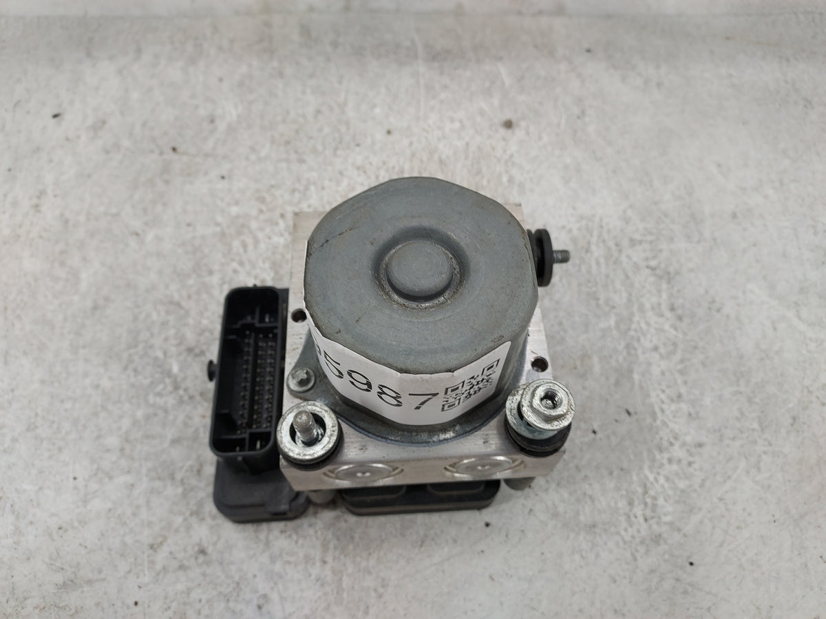 2013-2014 Toyota Camry ABS Pump Control Module Replacement P/N:2265106455 0265956014, 0265236337 Fits Fits 2013 2014 OEM Use