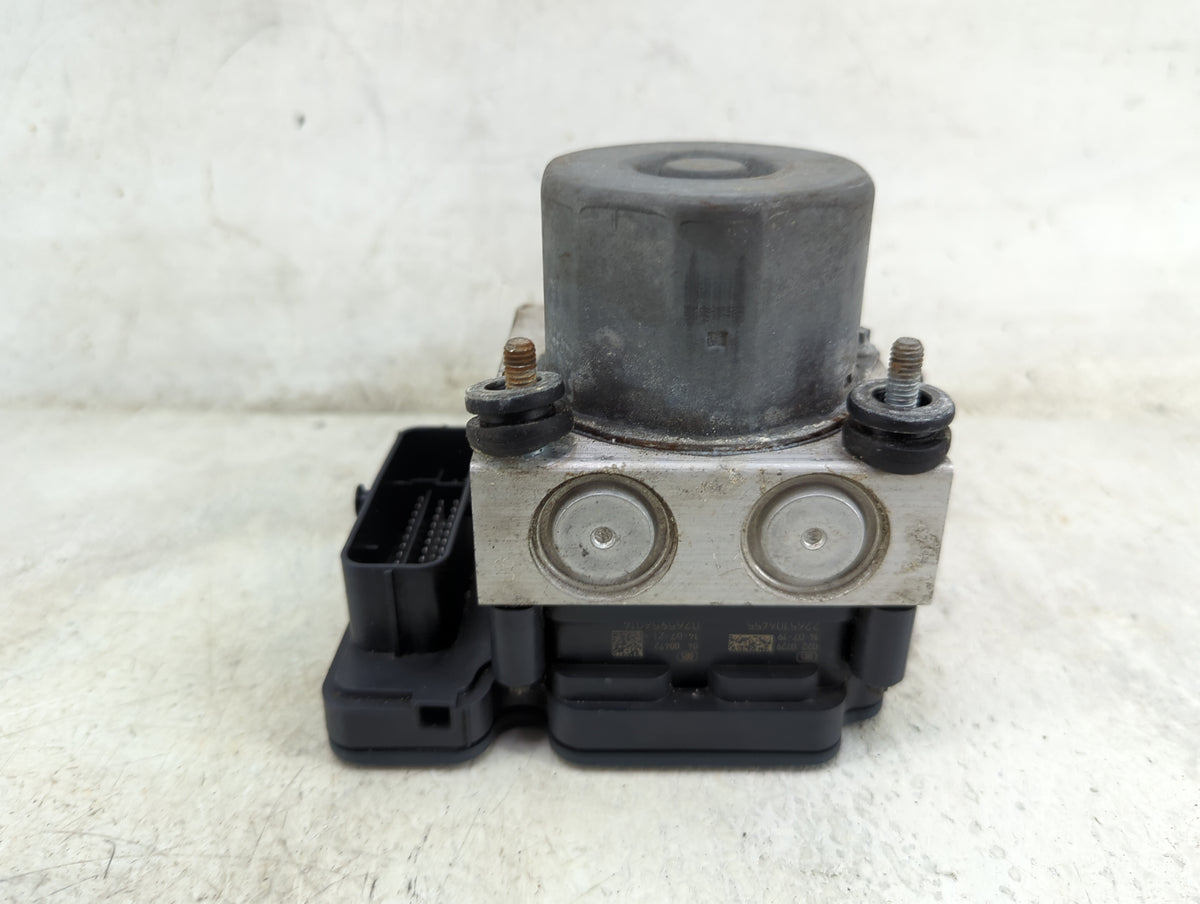 2014 Toyota Camry ABS Pump Control Module Replacement P/N:44540-06090 133800-10940 Fits OEM Used Auto Parts - Oemusedautopar