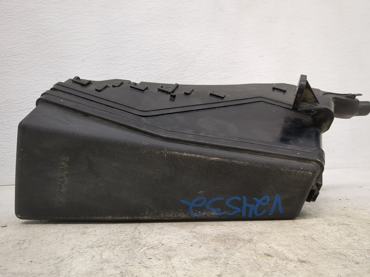 2012-2017 Toyota Camry Fusebox Fuse Box Panel Relay Module Fits Fits 2012 2013 2014 2015 2016 2017 OEM Used Auto Parts - Oem