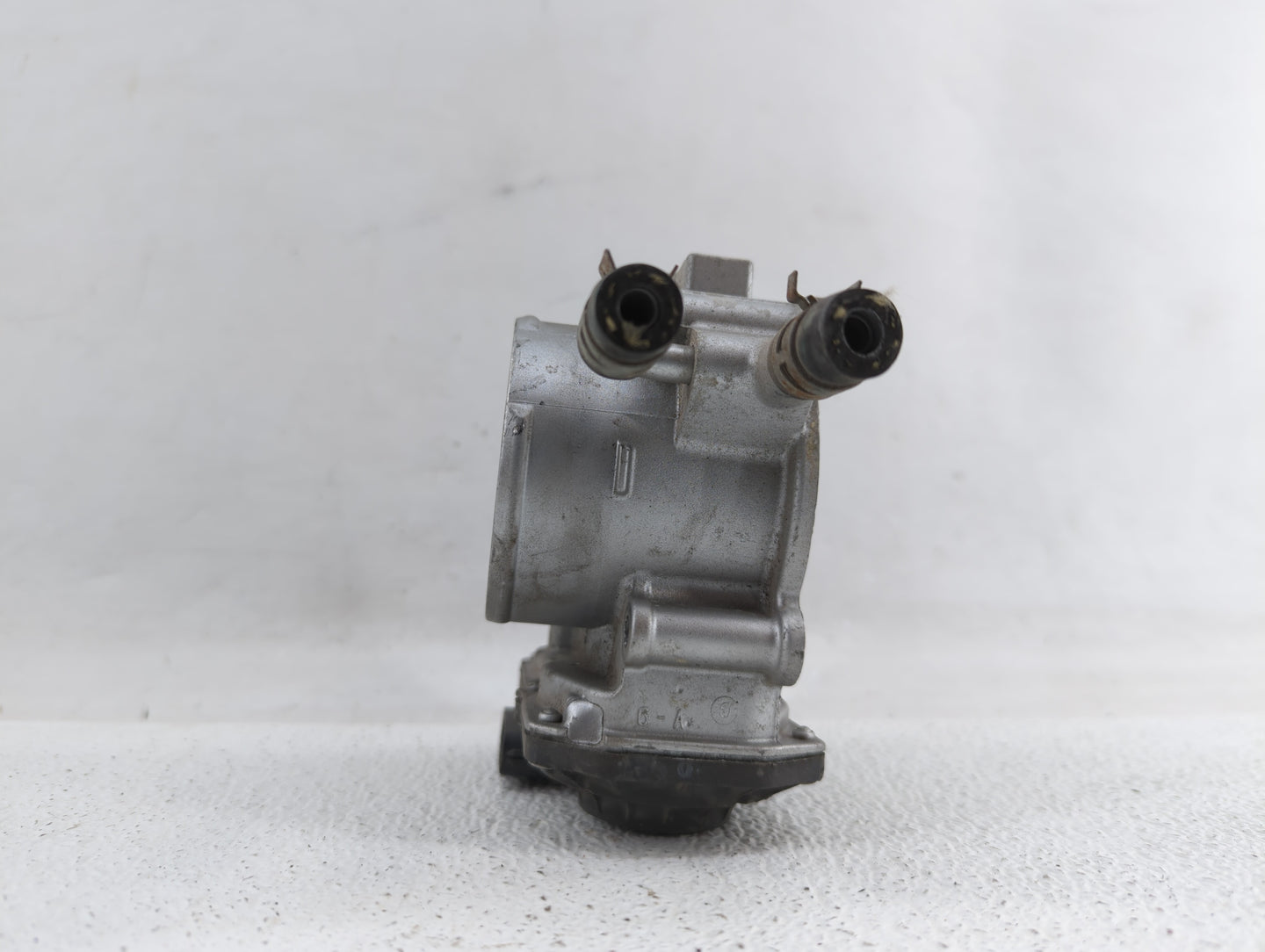 2010-2017 Toyota Camry Throttle Body P/N:22030-36010 22030-0V010 Fits Fits 2009 2010 2011 2012 2013 2014 2015 2016 2017 2018