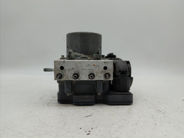 2013-2014 Toyota Camry ABS Pump Control Module Replacement P/N:44540-06080 44540-06100 Fits Fits 2013 2014 OEM Used Auto Par