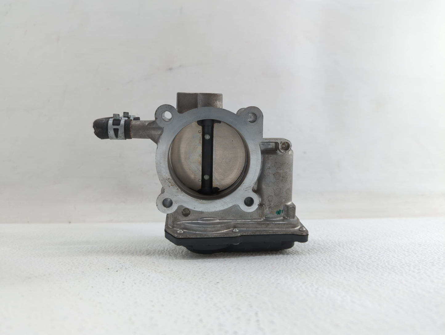 2010-2017 Toyota Camry Throttle Body P/N:22030-36010 22030-0V010 Fits Fits 2009 2010 2011 2012 2013 2014 2015 2016 2017 2018