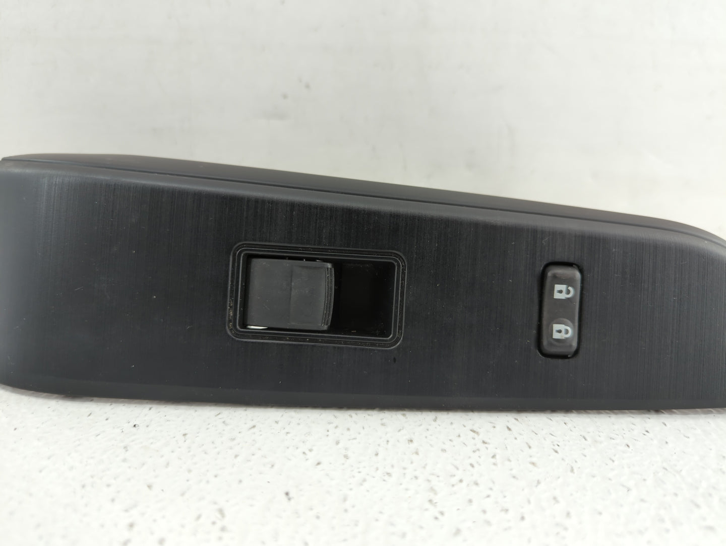 2014 Toyota Camry Passeneger Right Power Window Switch 74231-06330 - Oemusedautoparts1.com