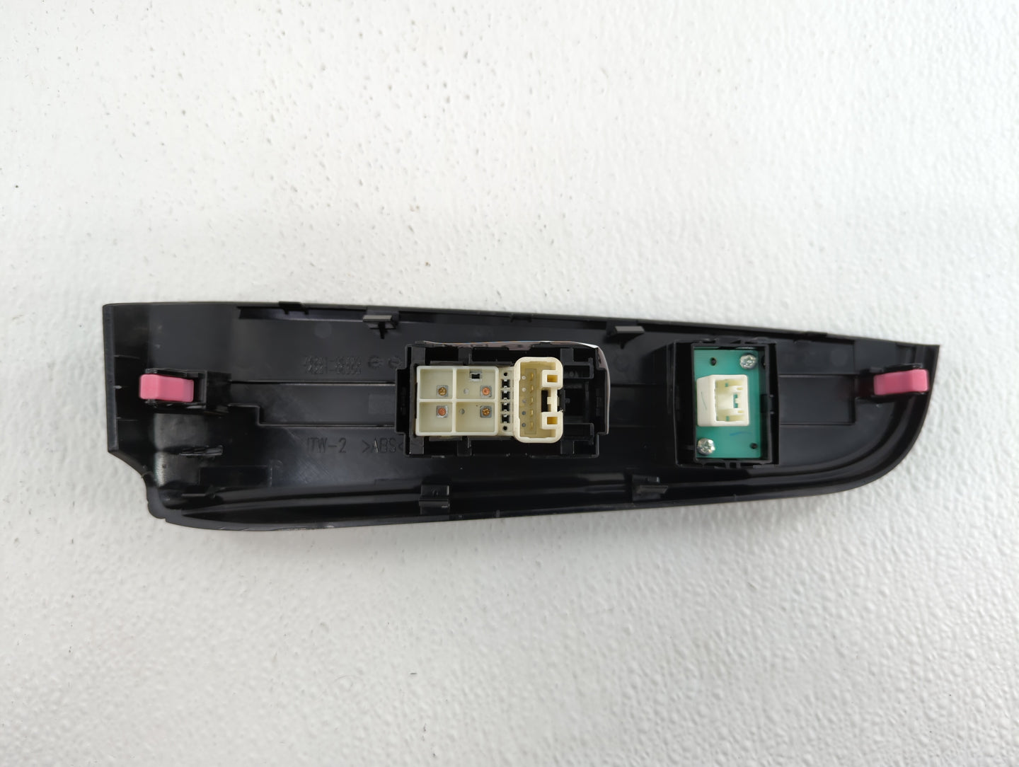 2014 Toyota Camry Passeneger Right Power Window Switch 74231-06330 - Oemusedautoparts1.com