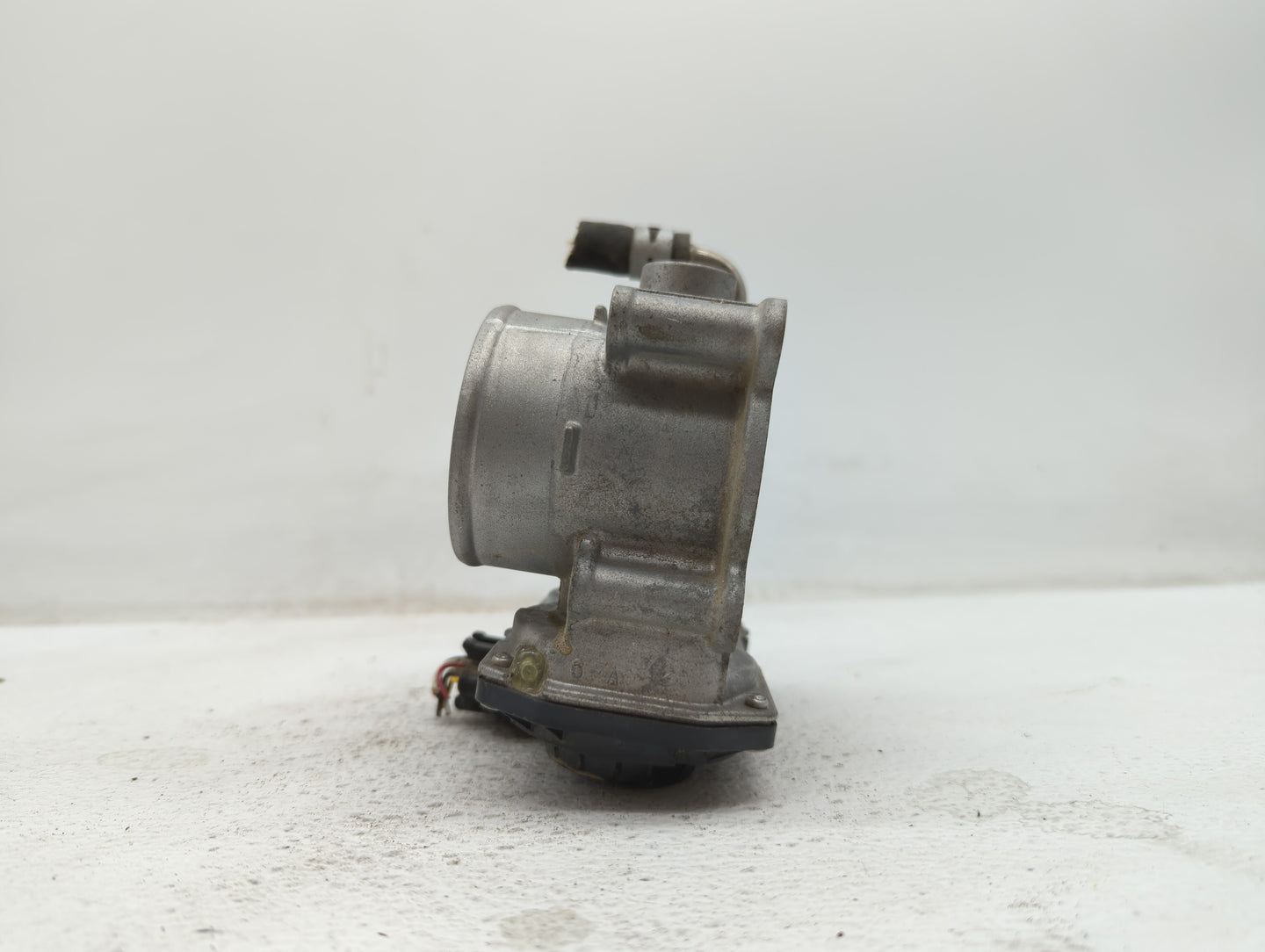 2012-2017 Toyota Camry Throttle Body P/N:22030-36020 Fits Fits 2012 2013 2014 2015 2016 2017 2018 2019 OEM Used Auto Parts -