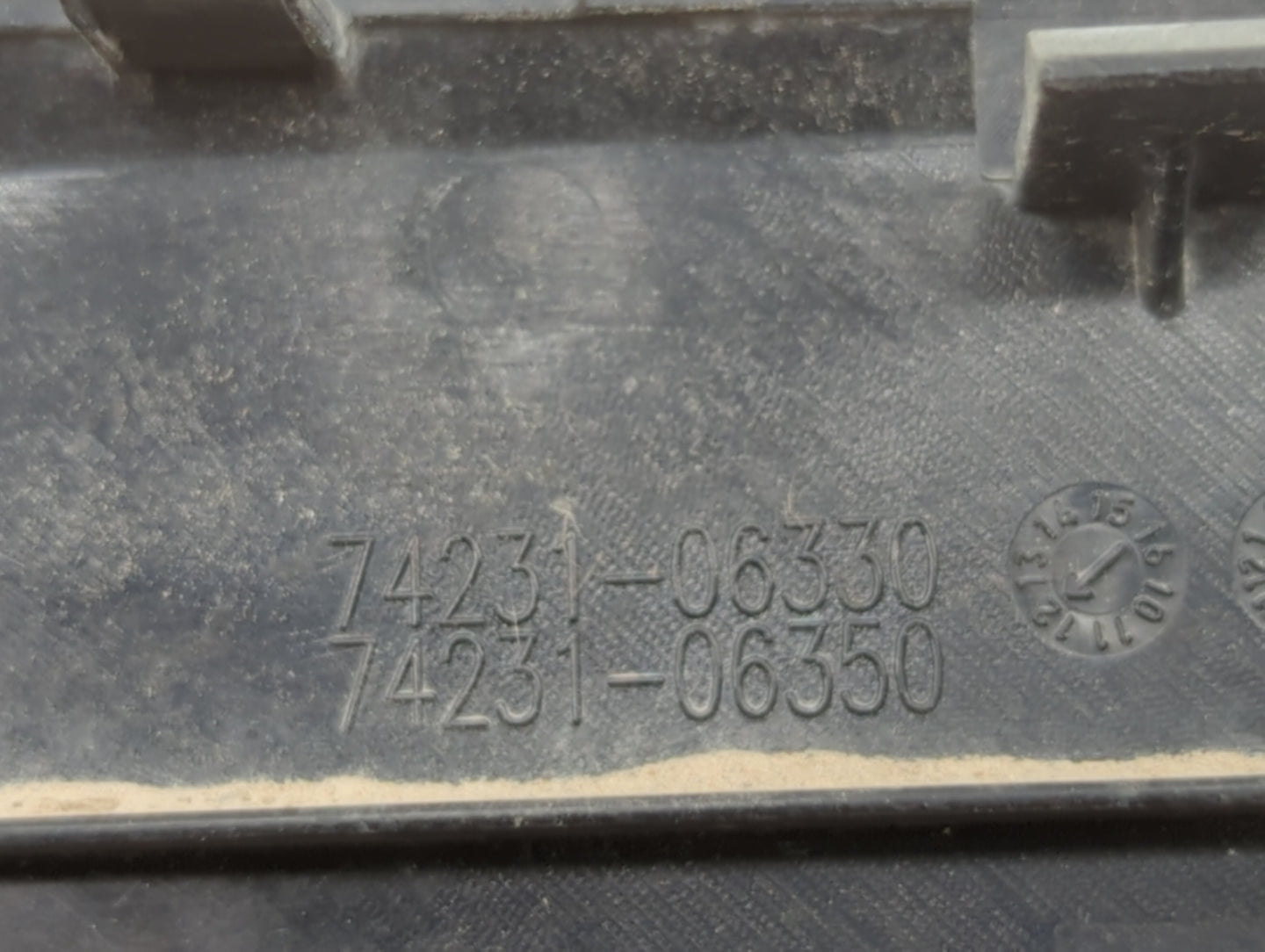 2014 Toyota Camry Passenger Right Power Window Switch - Oemusedautoparts1.com