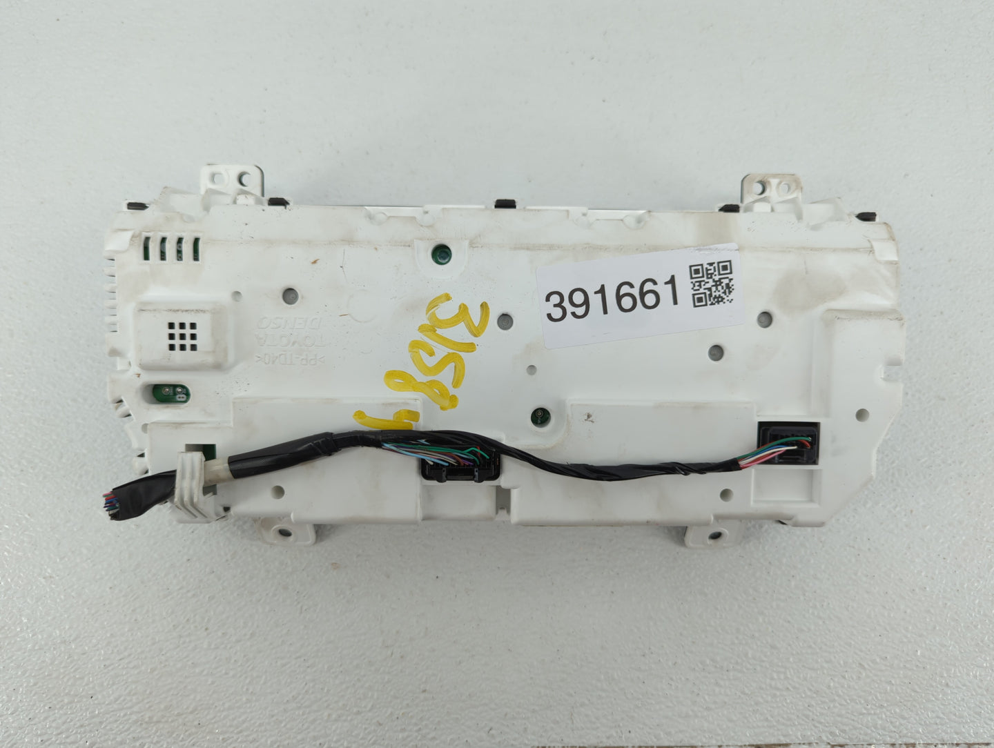2013-2014 Toyota Camry Instrument Cluster Speedometer Gauges P/N:83800-0X630-00 83800-0X620-00 Fits Fits 2013 2014 OEM Used 