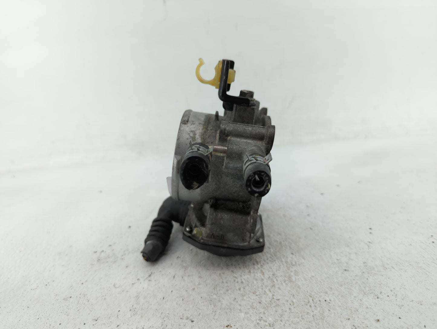 2010-2017 Toyota Camry Throttle Body P/N:22030-36010 22030-0V010 Fits Fits 2009 2010 2011 2012 2013 2014 2015 2016 2017 2018