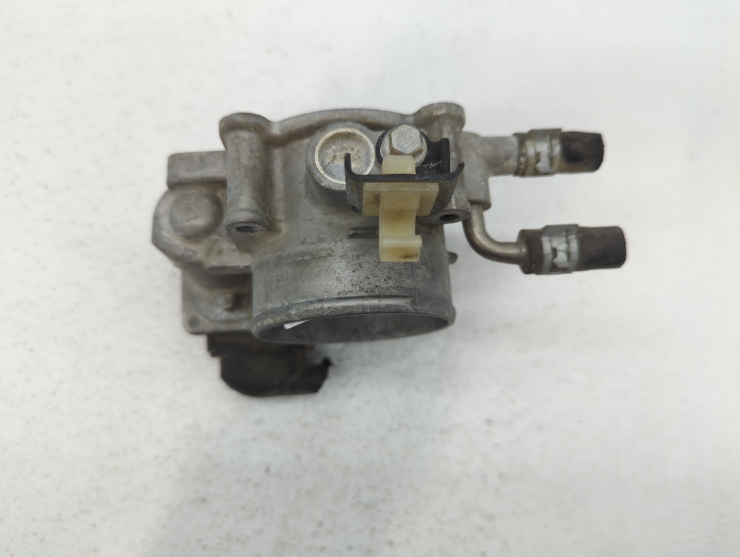 2010-2017 Toyota Camry Throttle Body P/N:22030-0V010 Fits Fits 2009 2010 2011 2012 2013 2014 2015 2016 2017 2018 2019 OEM Us