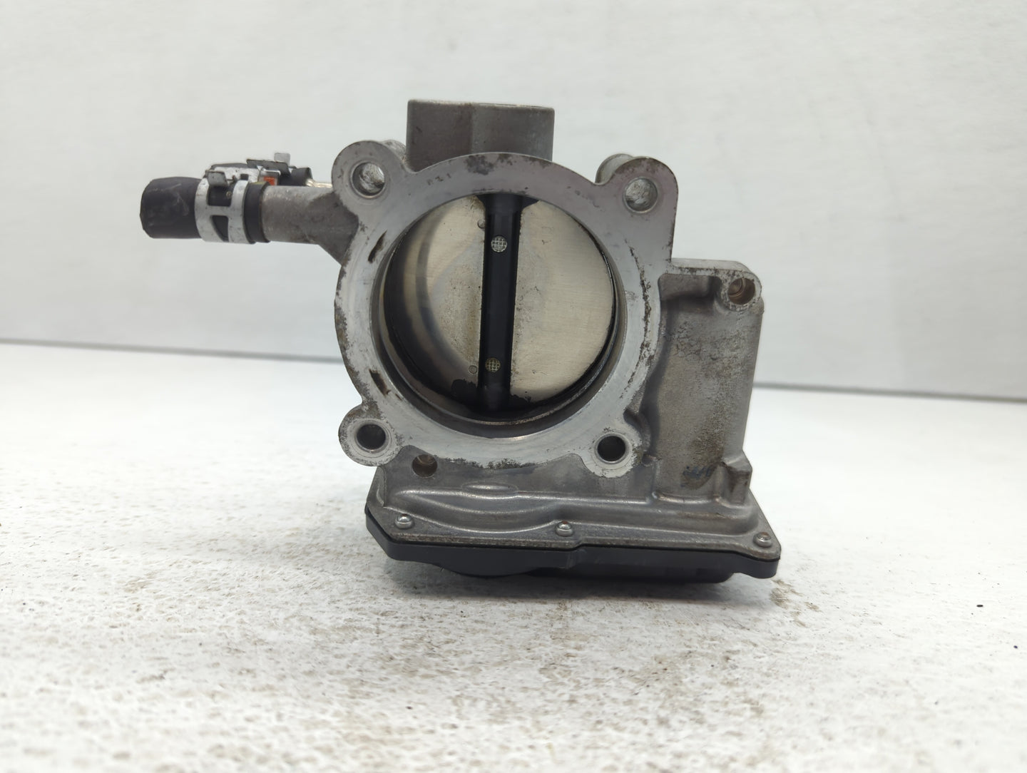 2010-2017 Toyota Camry Throttle Body P/N:22030-0V010 Fits Fits 2009 2010 2011 2012 2013 2014 2015 2016 2017 2018 2019 OEM Us