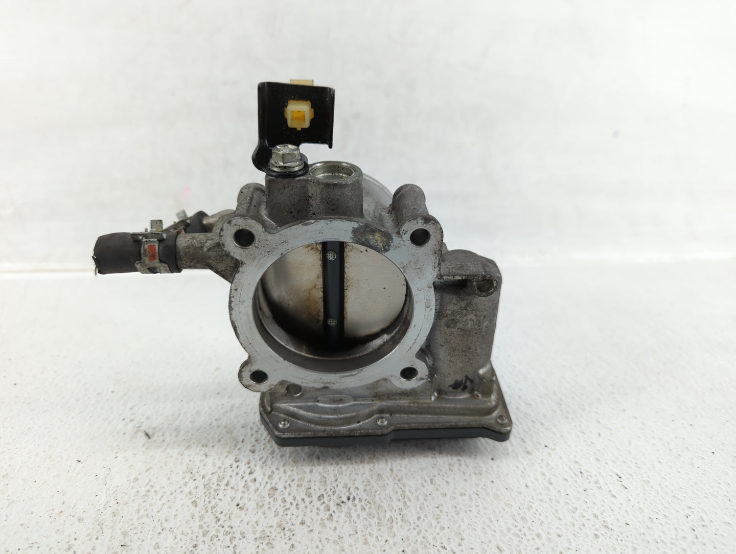 2010-2017 Toyota Camry Throttle Body P/N:22030-0V010 Fits Fits 2009 2010 2011 2012 2013 2014 2015 2016 2017 2018 2019 OEM Us