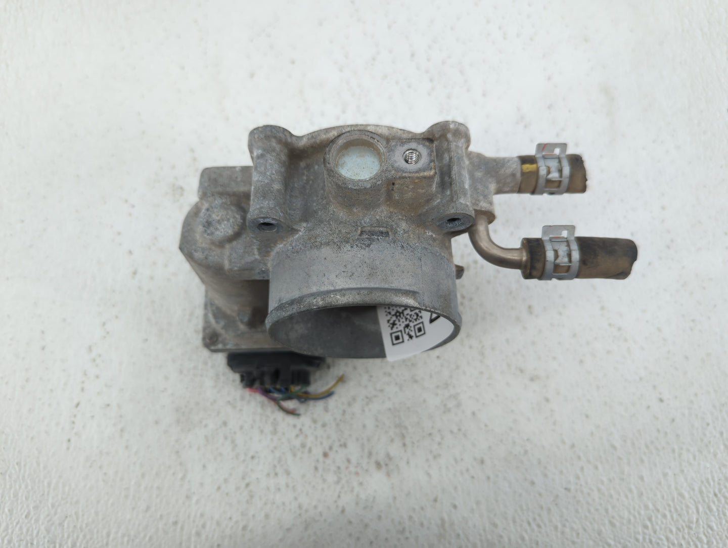 2010-2017 Toyota Camry Throttle Body P/N:22030-36010 22030-0V010 Fits Fits 2009 2010 2011 2012 2013 2014 2015 2016 2017 2018