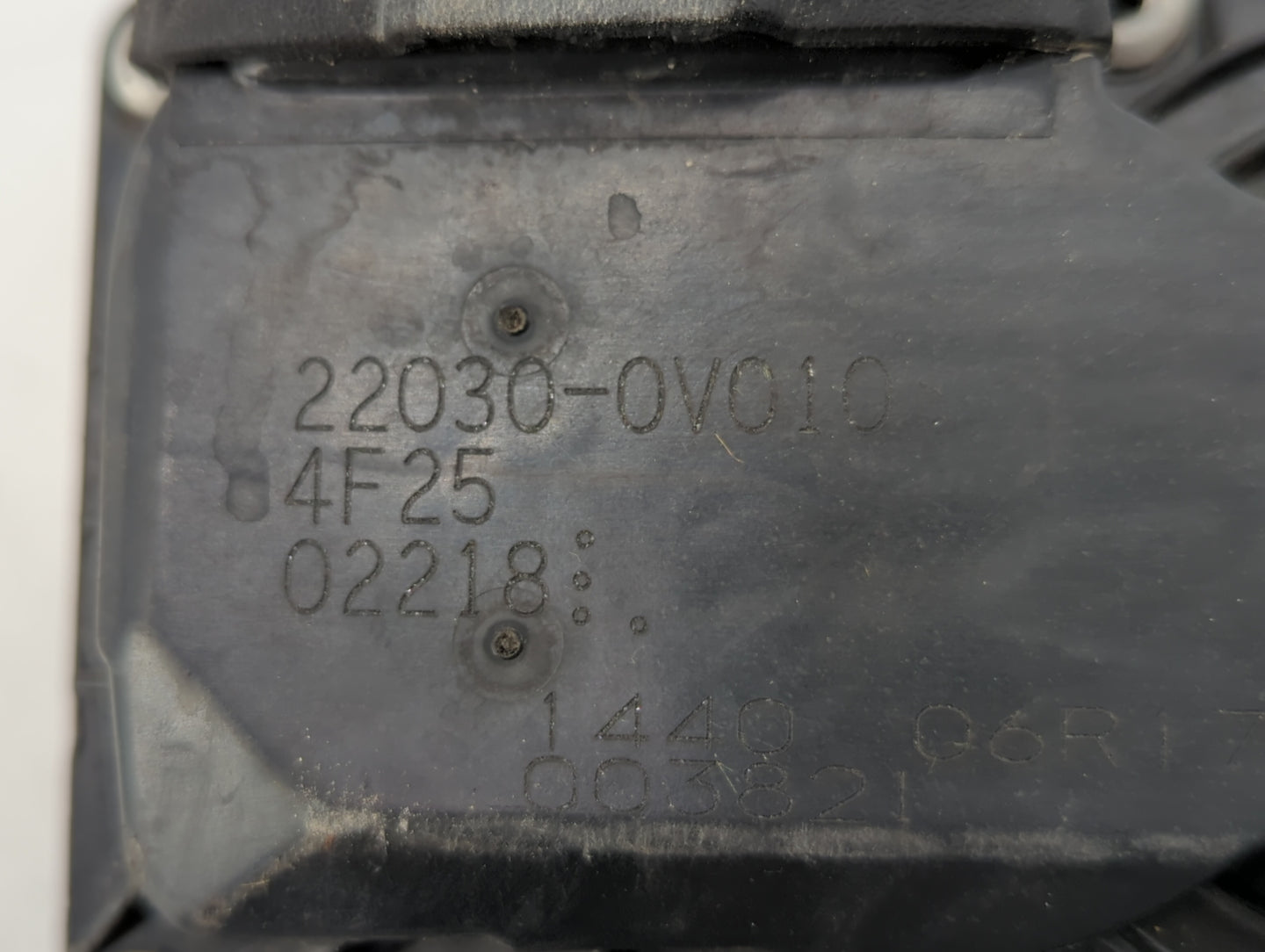 2010-2017 Toyota Camry Throttle Body P/N:22030-0V010 Fits Fits 2009 2010 2011 2012 2013 2014 2015 2016 2017 2018 2019 OEM Us
