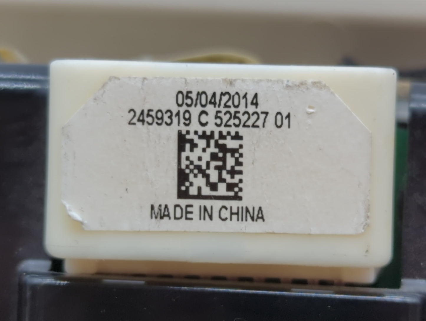 2014 Toyota Camry Overhead Roof Console Beige - Oemusedautoparts1.com