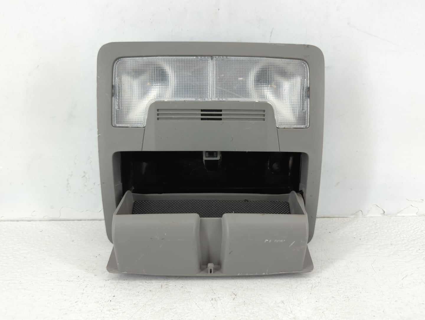 2014 Toyota Camry Overhead Roof Console - Oemusedautoparts1.com