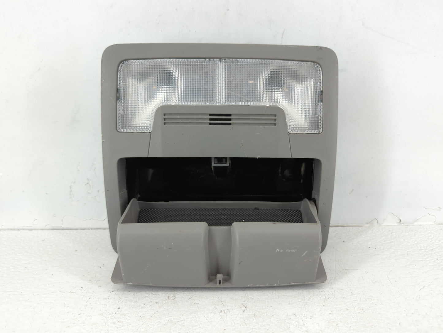 2014 Toyota Camry Overhead Roof Console - Oemusedautoparts1.com