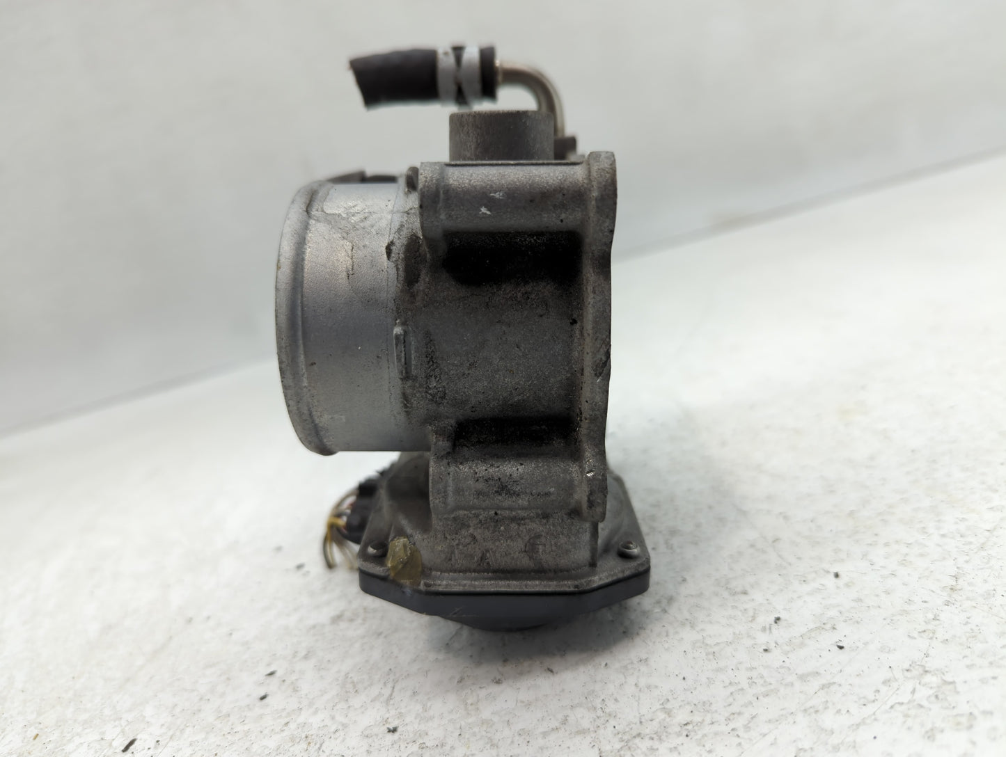 2012-2017 Toyota Camry Throttle Body P/N:22030-36020 Fits Fits 2012 2013 2014 2015 2016 2017 2018 2019 2020 2021 OEM Used Au