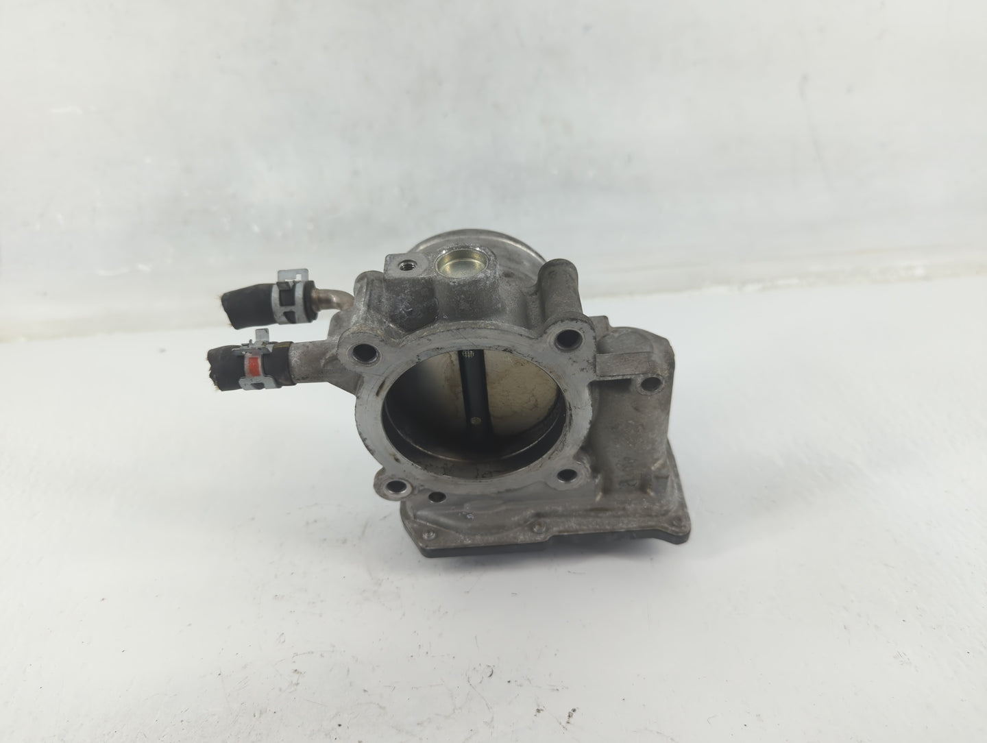 2010-2017 Toyota Camry Throttle Body P/N:22030-0V010 Fits Fits 2009 2010 2011 2012 2013 2014 2015 2016 2017 2018 2019 OEM Us