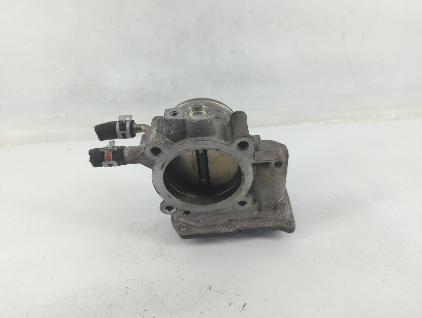 2010-2017 Toyota Camry Throttle Body P/N:22030-0V010 Fits Fits 2009 2010 2011 2012 2013 2014 2015 2016 2017 2018 2019 OEM Us