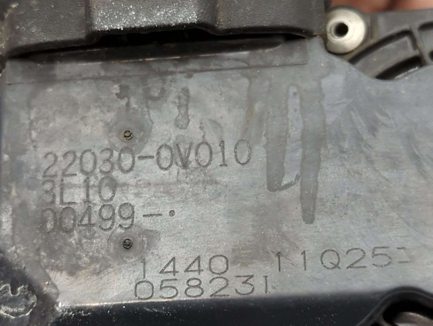 2010-2017 Toyota Camry Throttle Body P/N:22030-0V010 Fits Fits 2009 2010 2011 2012 2013 2014 2015 2016 2017 2018 2019 OEM Us