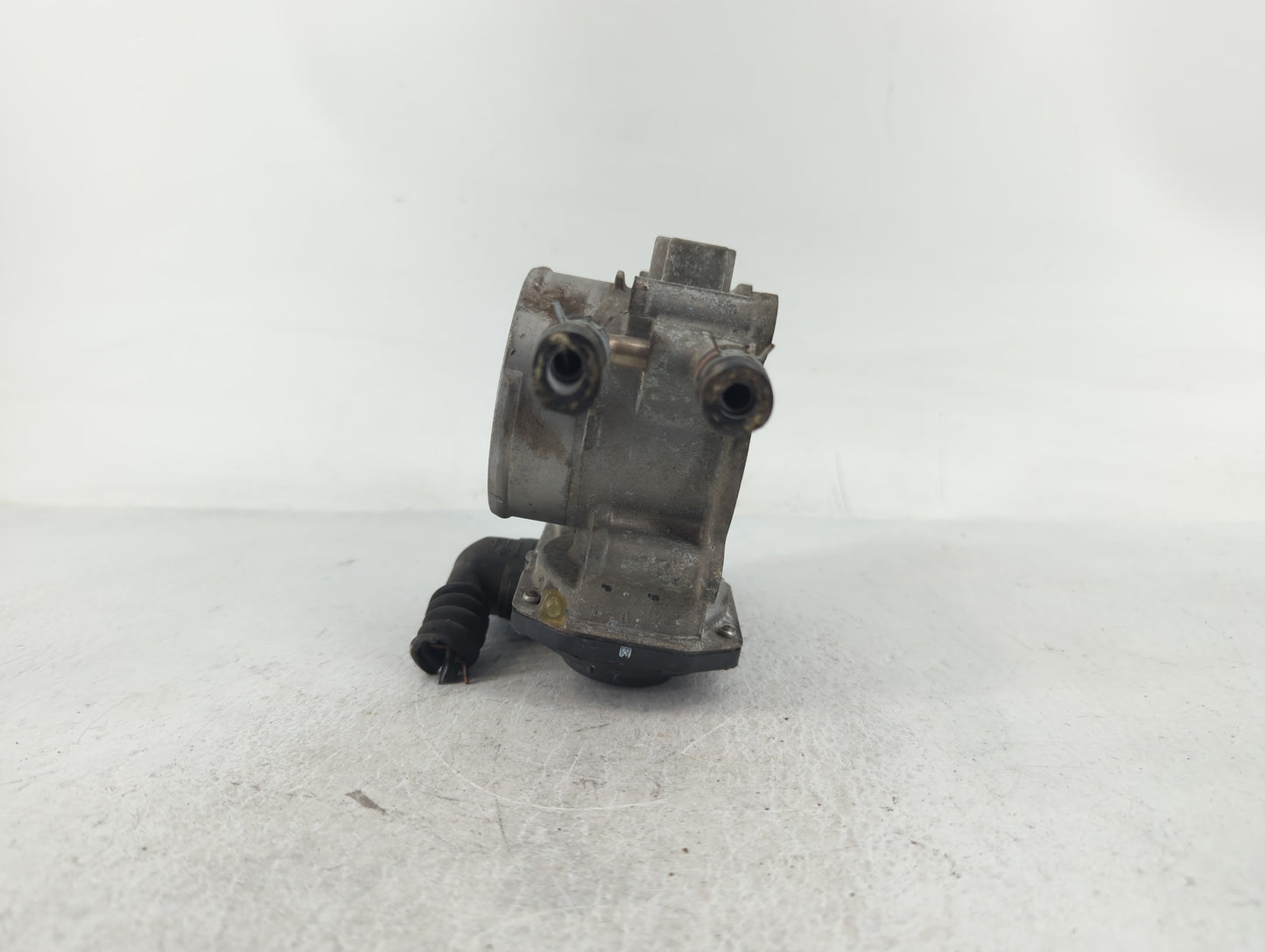 2010-2017 Toyota Camry Throttle Body P/N:22030-0V010 1440 03S18 Fits Fits 2009 2010 2011 2012 2013 2014 2015 2016 2017 2018 