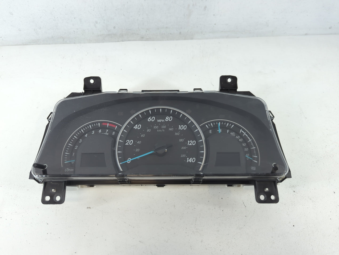 2013-2014 Toyota Camry Instrument Cluster Speedometer Gauges P/N:83800-0X620-00 Fits Fits 2013 2014 OEM Used Auto Parts - Oe