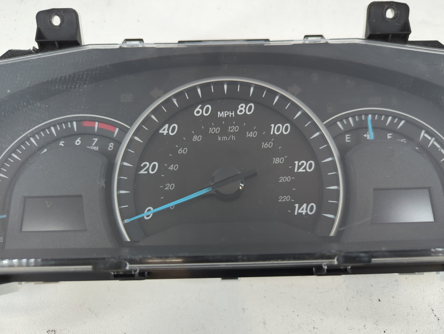 2013-2014 Toyota Camry Instrument Cluster Speedometer Gauges P/N:83800-0X620-00 Fits Fits 2013 2014 OEM Used Auto Parts - Oe