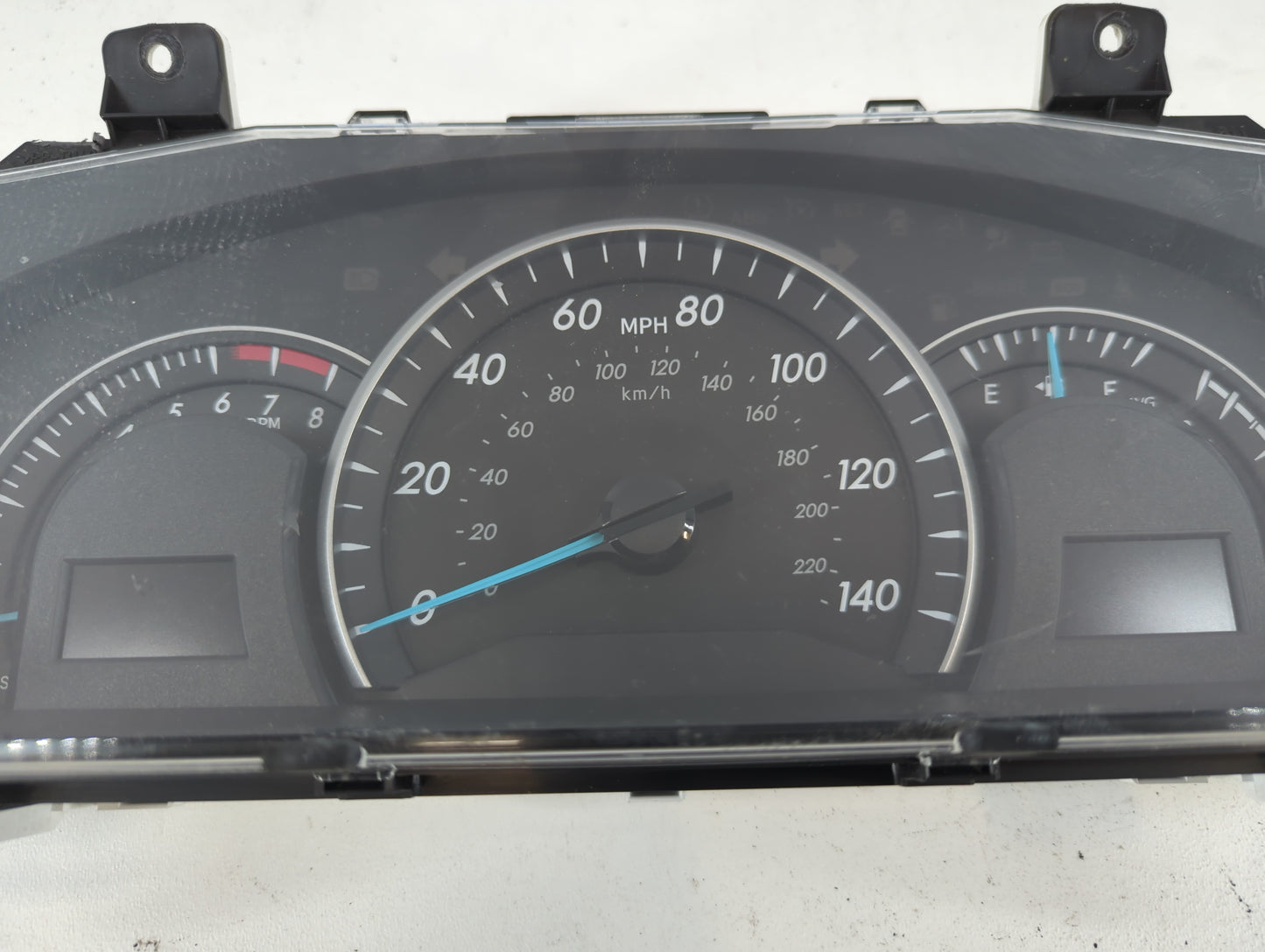 2013-2014 Toyota Camry Instrument Cluster Speedometer Gauges P/N:83800-0X620-00 Fits Fits 2013 2014 OEM Used Auto Parts - Oe