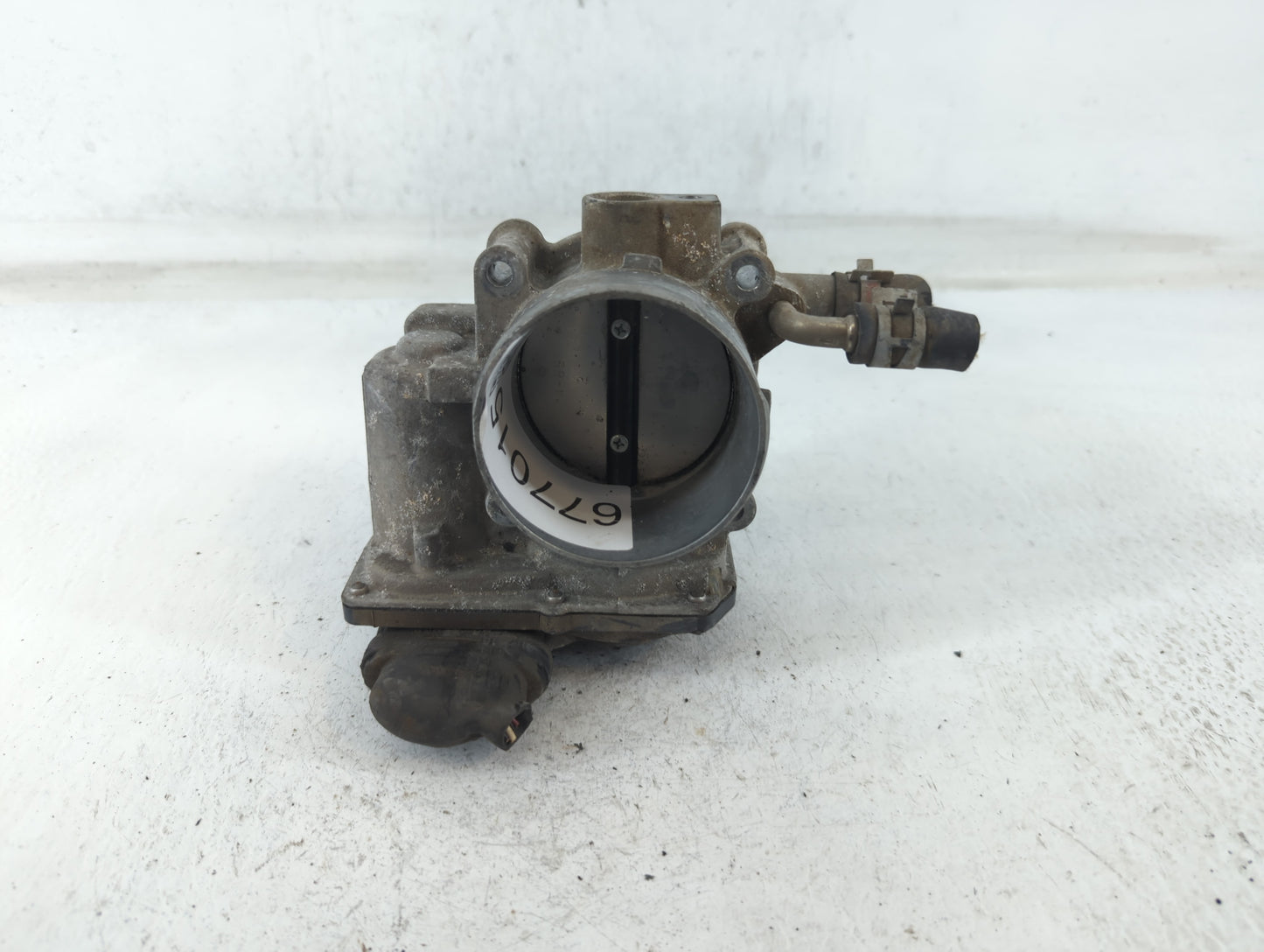 2010-2017 Toyota Camry Throttle Body P/N:22030-0V010 Fits Fits 2009 2010 2011 2012 2013 2014 2015 2016 2017 2018 2019 OEM Us
