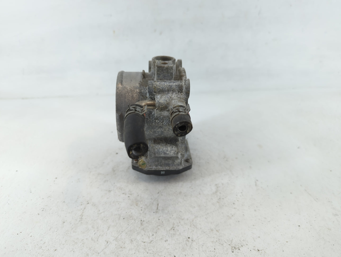 2010-2017 Toyota Camry Throttle Body P/N:22030-0V010 Fits Fits 2009 2010 2011 2012 2013 2014 2015 2016 2017 2018 2019 OEM Us