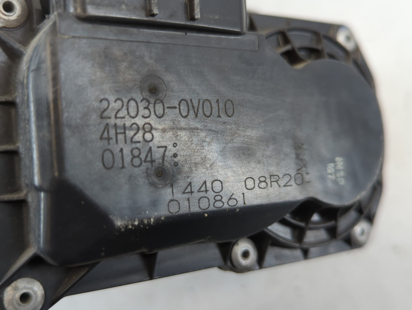 2010-2017 Toyota Camry Throttle Body P/N:22030-0V010 Fits Fits 2009 2010 2011 2012 2013 2014 2015 2016 2017 2018 2019 OEM Us