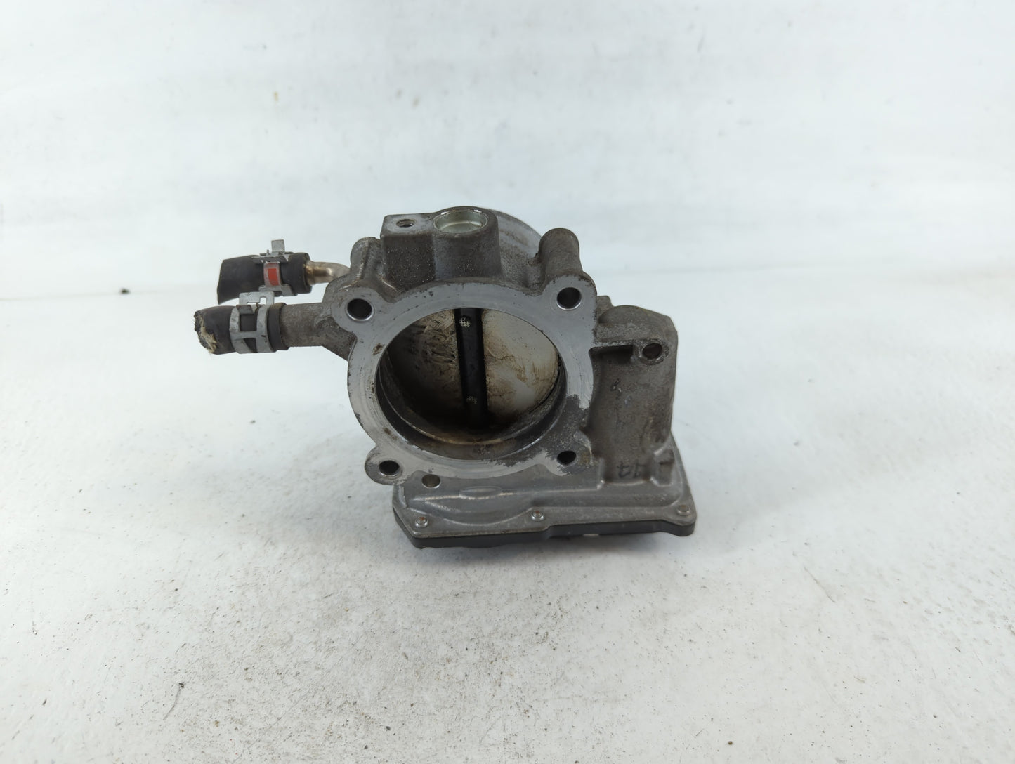 2010-2017 Toyota Camry Throttle Body P/N:22030-0V010 Fits Fits 2009 2010 2011 2012 2013 2014 2015 2016 2017 2018 2019 OEM Us