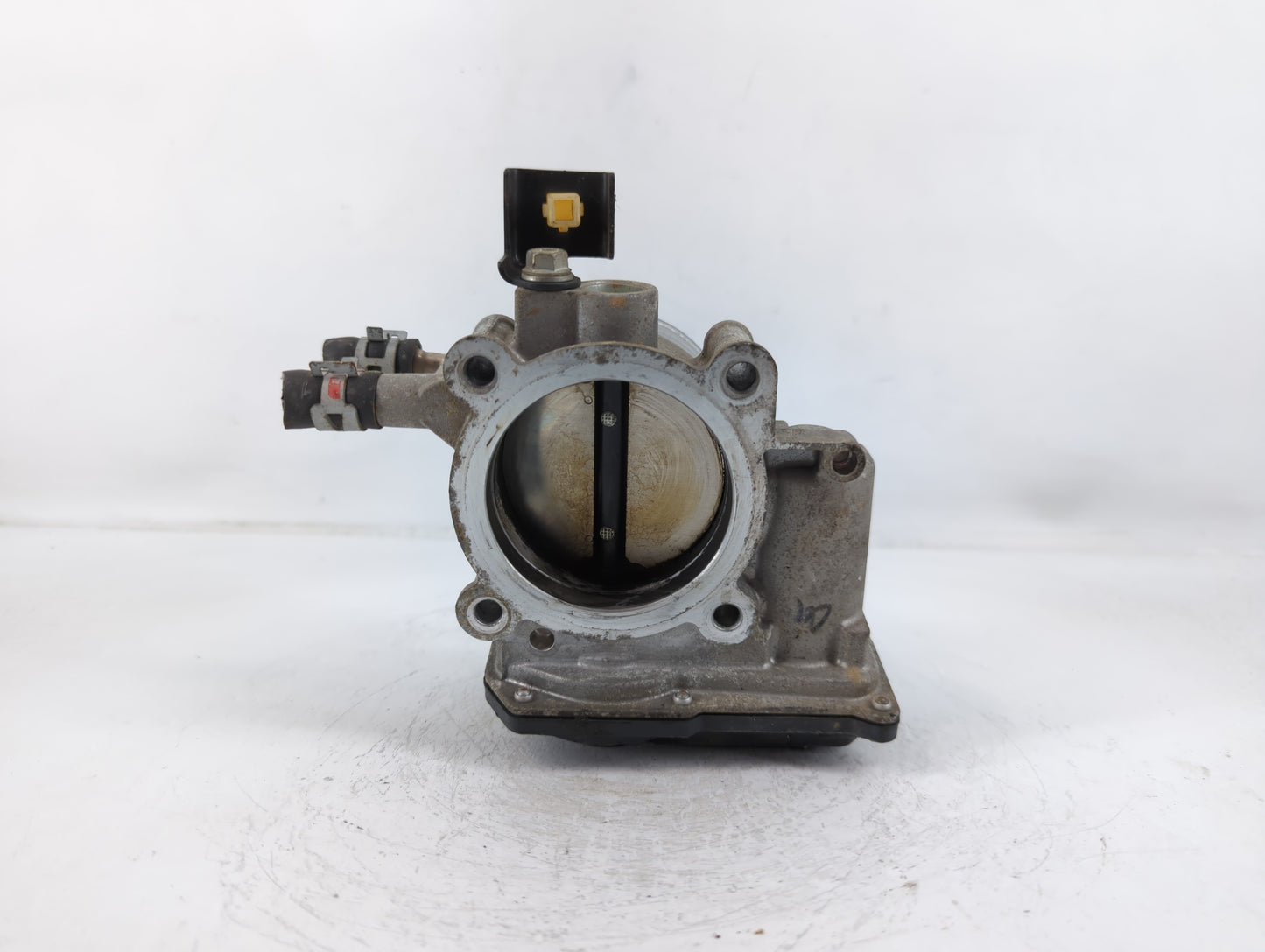 2010-2017 Toyota Camry Throttle Body P/N:22030-0V010 Fits Fits 2009 2010 2011 2012 2013 2014 2015 2016 2017 2018 2019 OEM Us