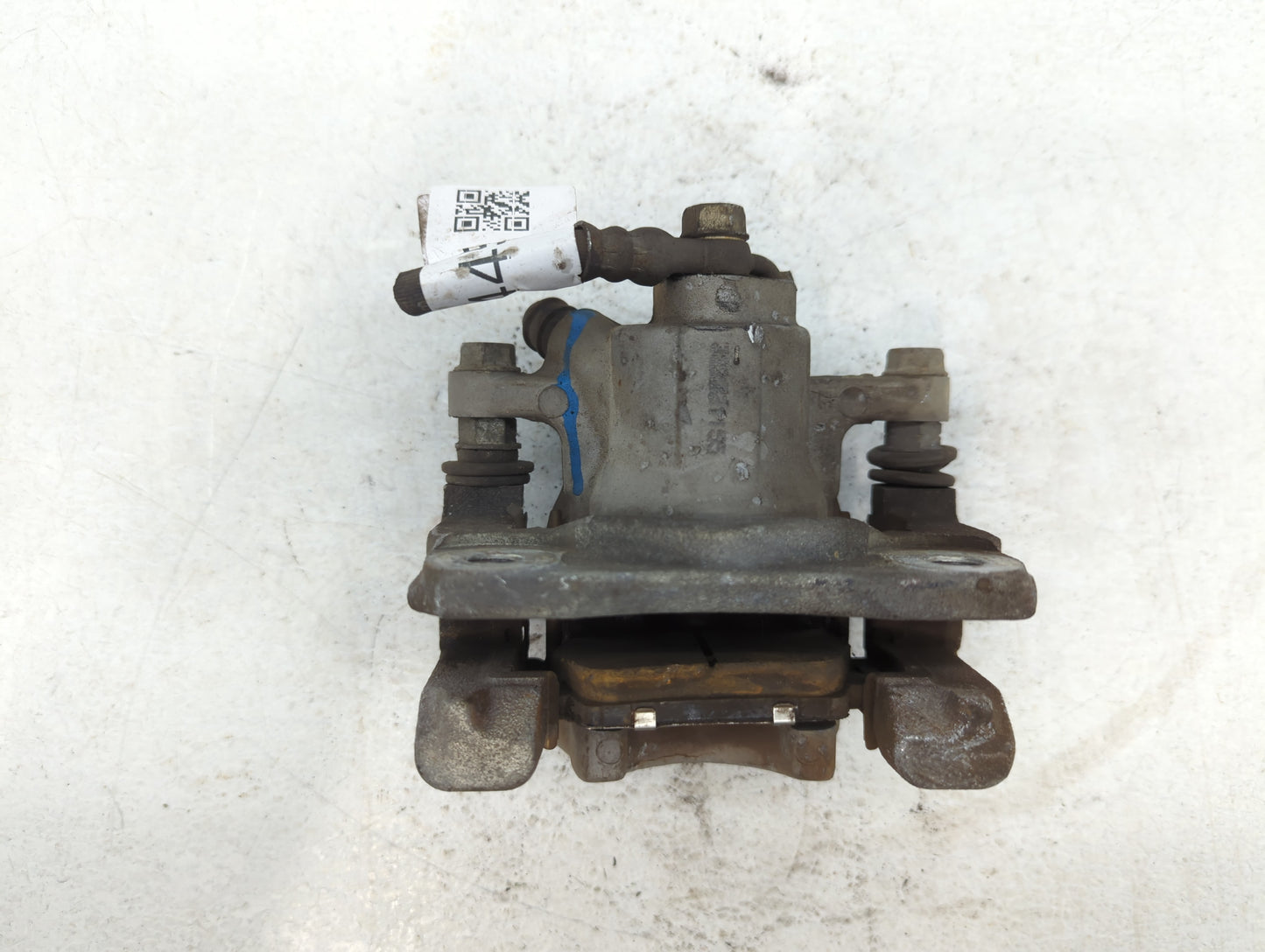 2012-2017 Toyota Camry Front Passenger Right Brake Caliper - Oemusedautoparts1.com