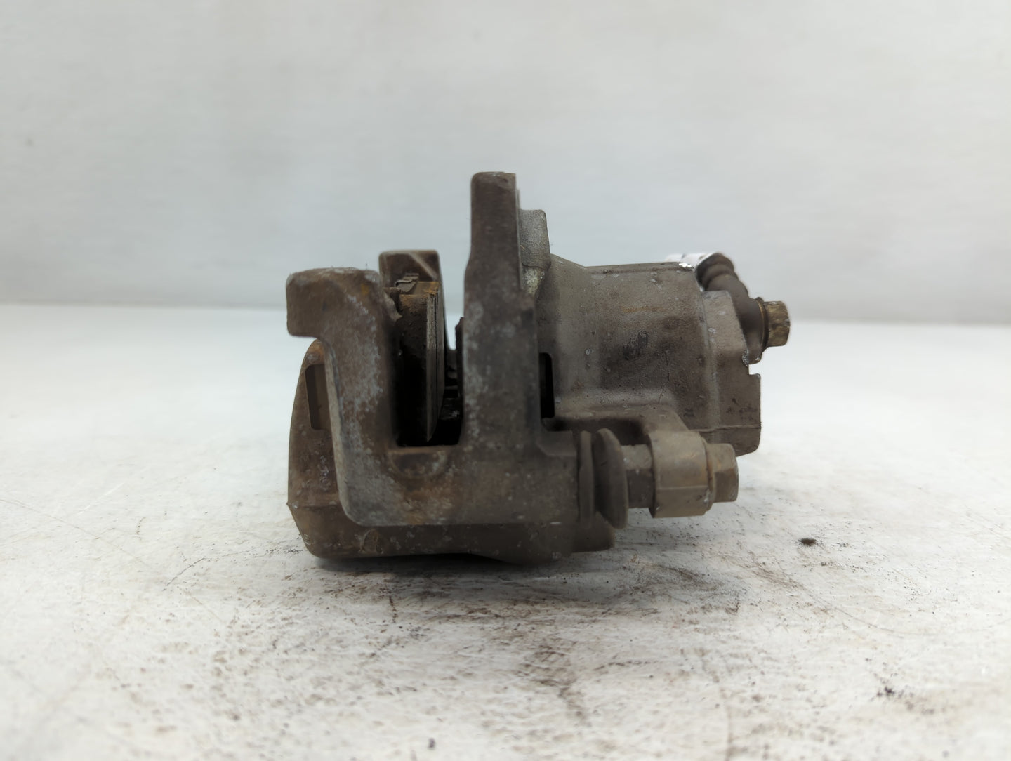 2012-2017 Toyota Camry Front Passenger Right Brake Caliper - Oemusedautoparts1.com