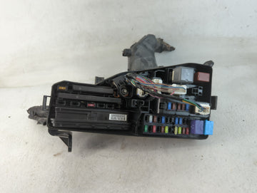 2012-2017 Toyota Camry Fusebox Fuse Box Panel Relay Module P/N:82662-06190 82662-33370 Fits Fits 2012 2013 2014 2015 2016 2017 OEM Used Auto Parts