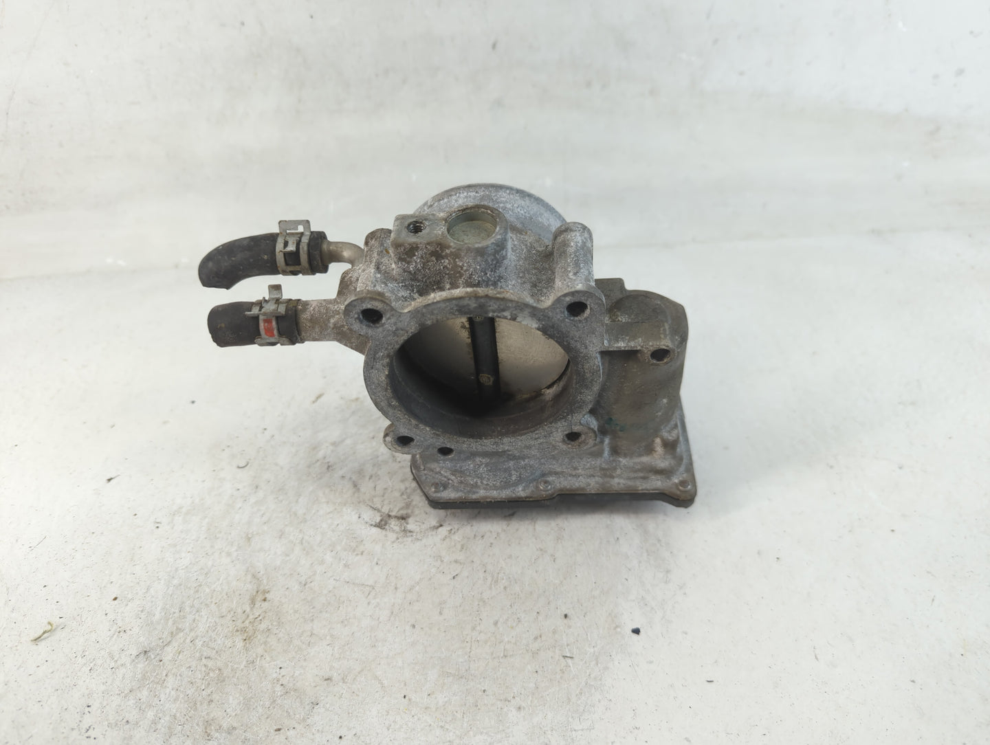 2010-2017 Toyota Camry Throttle Body P/N:22030-0V010 Fits Fits 2009 2010 2011 2012 2013 2014 2015 2016 2017 2018 2019 OEM Us