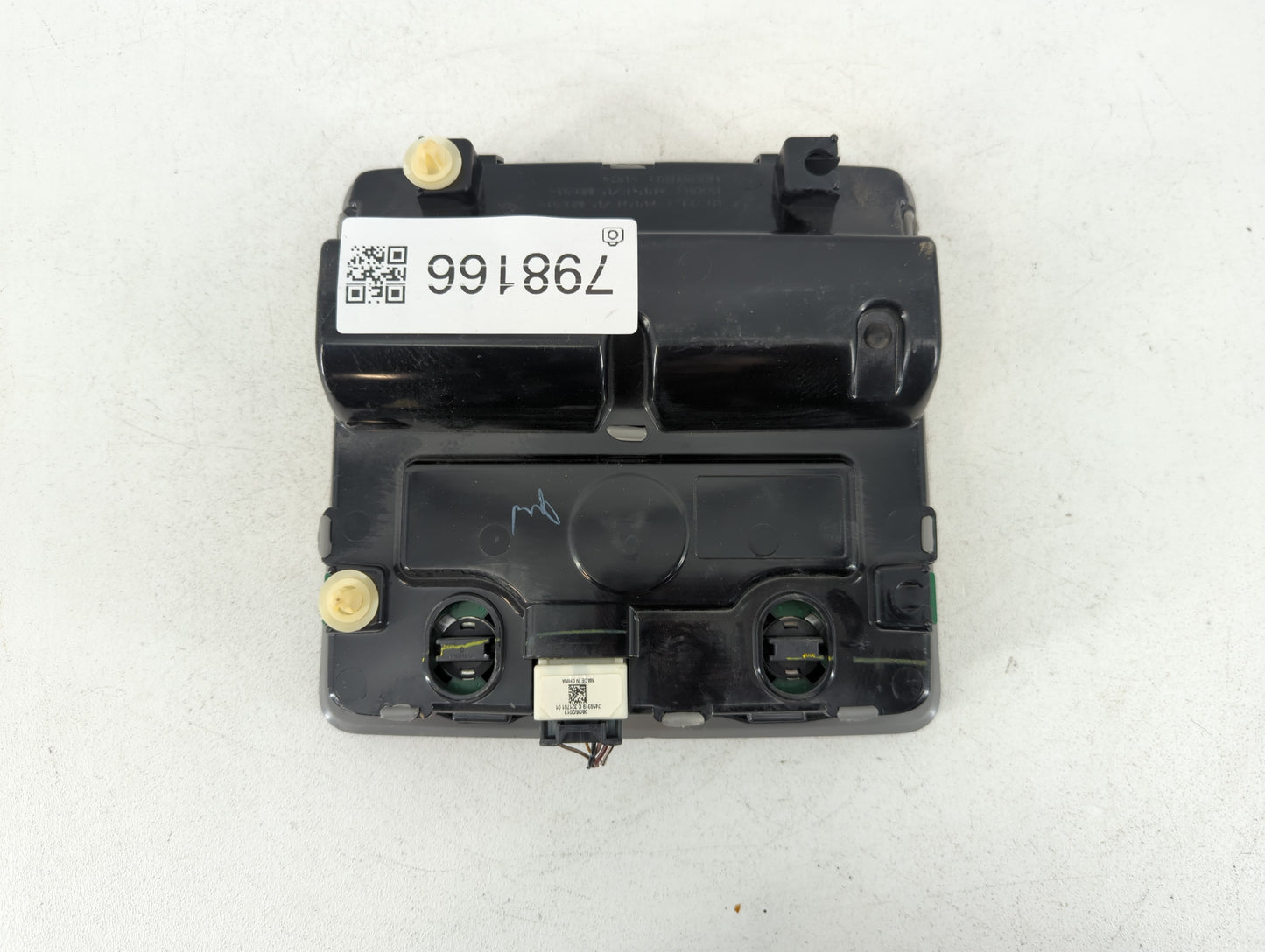 2014 Toyota Camry Overhead Roof Console - Oemusedautoparts1.com