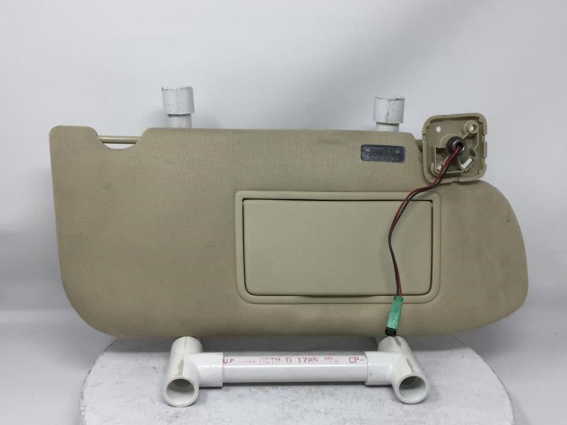 2014 Toyota Camry Sun Visor Shade Replacement Passenger Right Mirror Fits OEM Used Auto Parts - Oemusedautoparts1.com