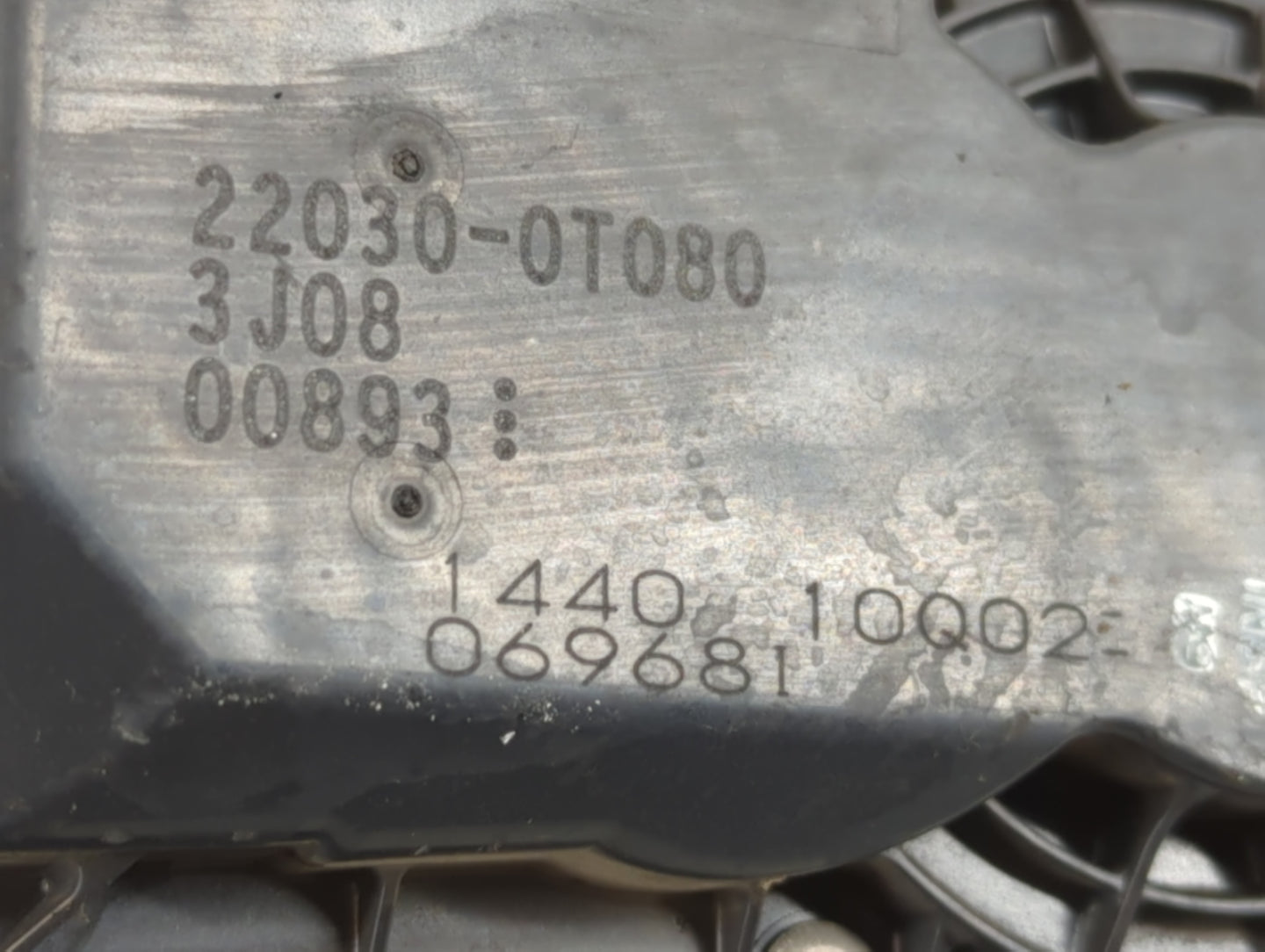 2011-2019 Toyota Corolla Throttle Body P/N:22030-0T080 Fits Fits 2011 2012 2013 2014 2015 2016 2017 2018 2019 OEM Used Auto 