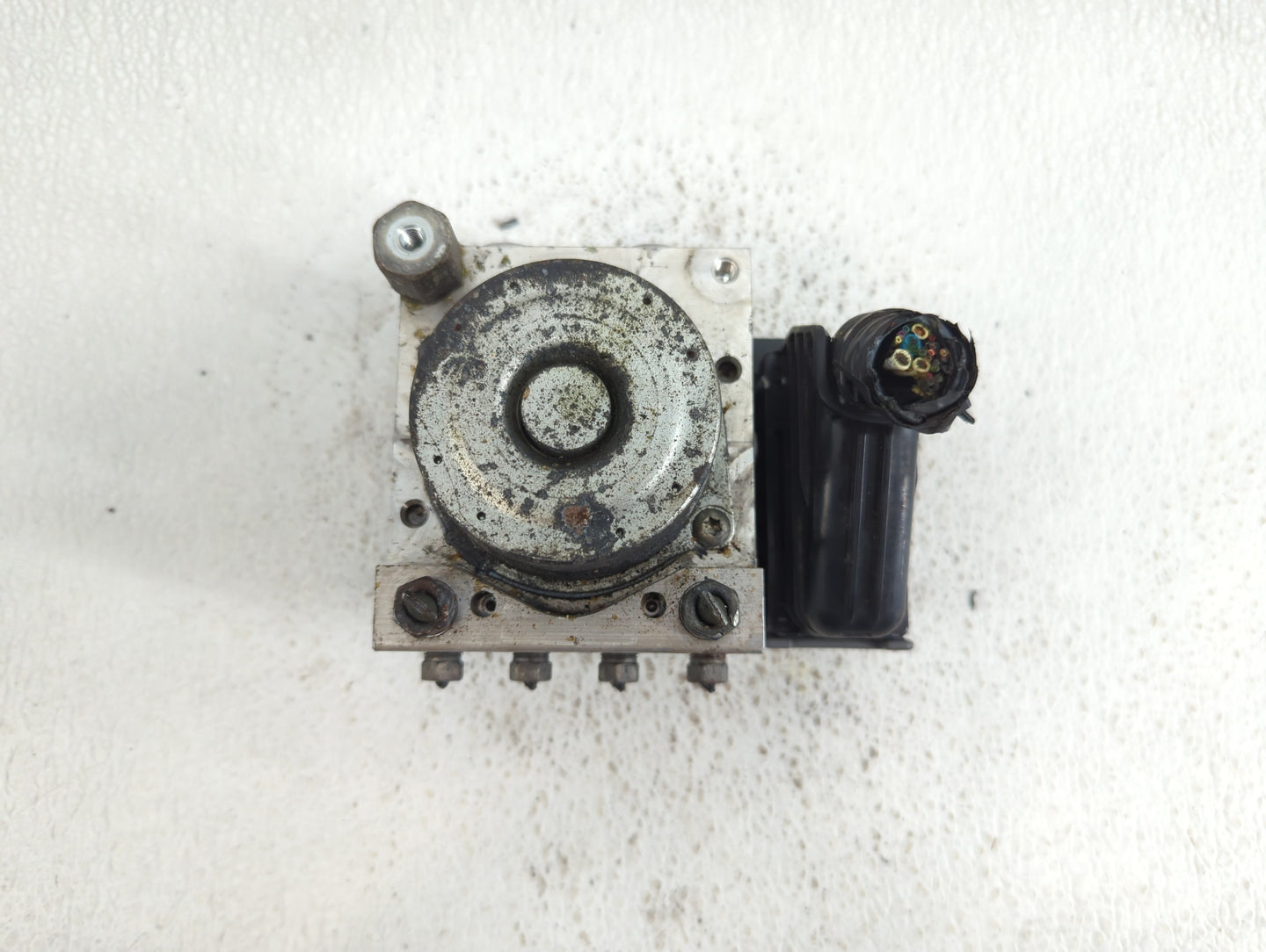 2014 Toyota Corolla ABS Pump Control Module Replacement P/N:89541-02470 116040-40770 Fits OEM Used Auto Parts - Oemusedautop