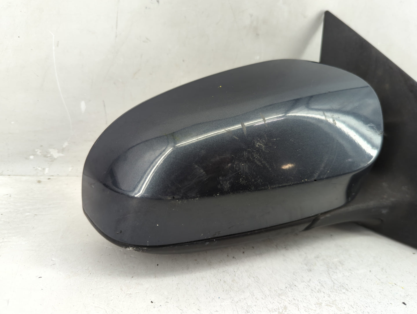 2014-2019 Toyota Corolla Passenger Side View Mirror - Right Door Mirror OEM Used - Oemusedautoparts1.com