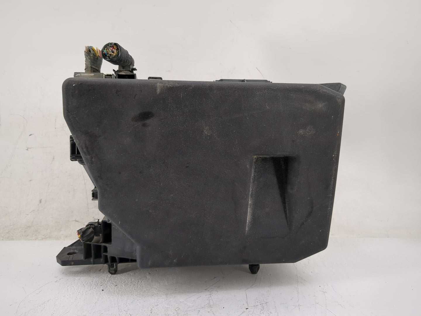 2014-2019 Toyota Corolla Fusebox Fuse Box Panel Relay Module Fits Fits 2014 2015 2016 2017 2018 2019 OEM Used Auto Parts - O