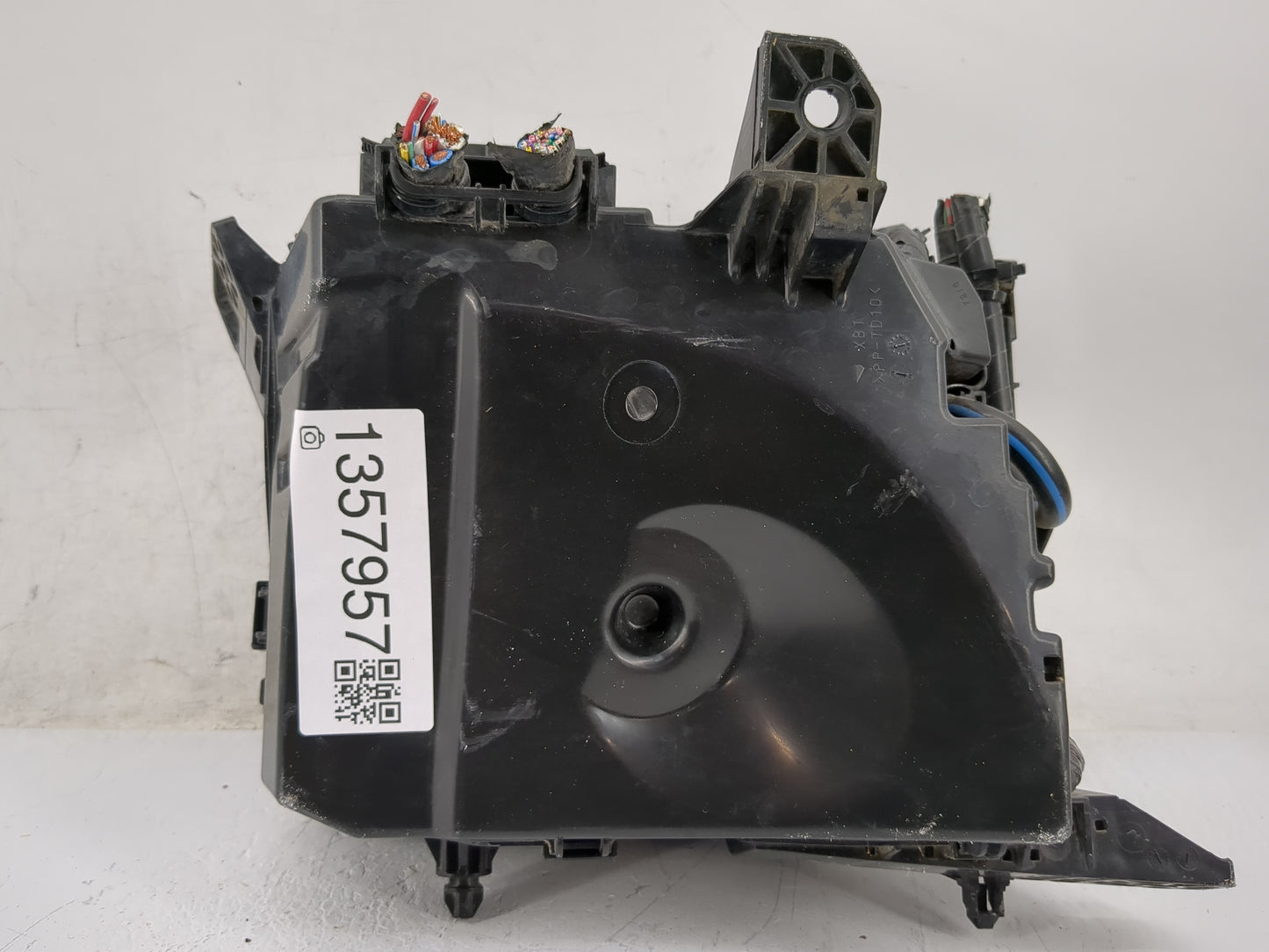 2014-2019 Toyota Corolla Fusebox Fuse Box Panel Relay Module Fits Fits 2014 2015 2016 2017 2018 2019 OEM Used Auto Parts - O