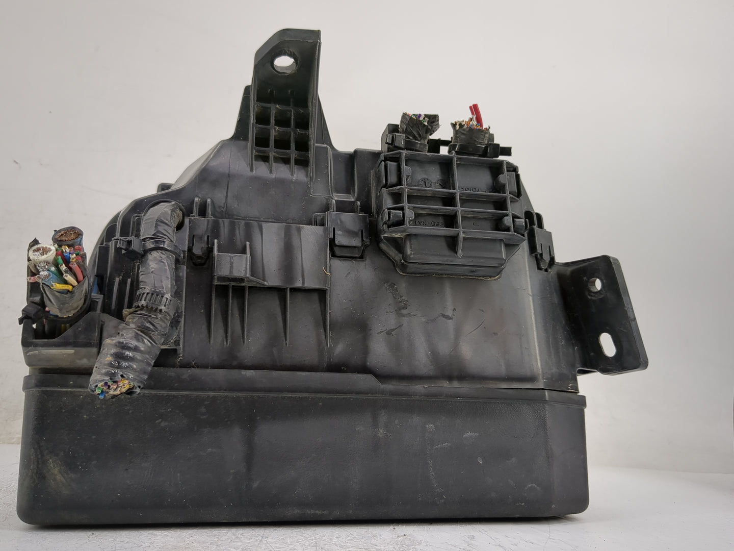 2014-2019 Toyota Corolla Fusebox Fuse Box Panel Relay Module Fits Fits 2014 2015 2016 2017 2018 2019 OEM Used Auto Parts - O